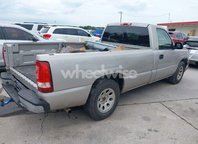 Photo 4 of 2005 Chevrolet Silverado 1500 WORK TRUCK (VIN 1GCEC14VX5Z350182)