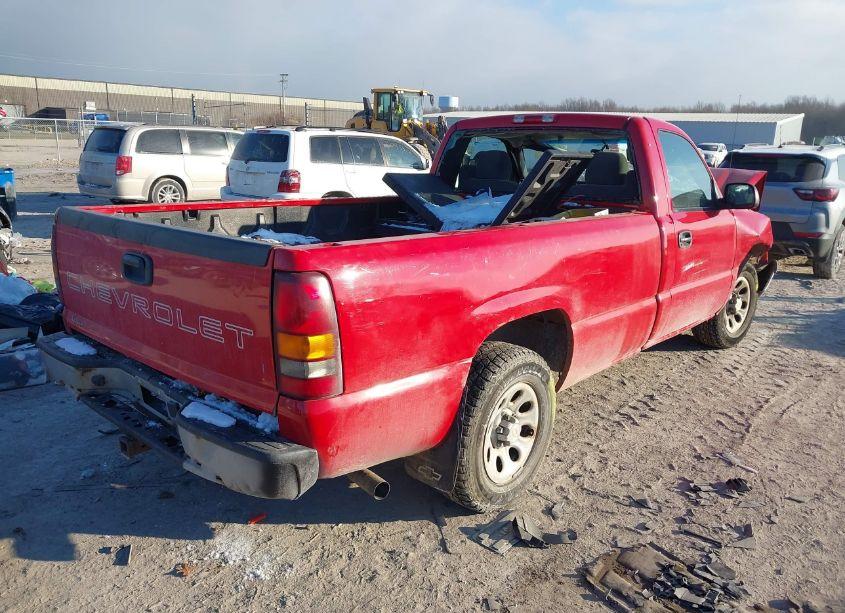 Photo 4 of 2005 Chevrolet Silverado 1500 WORK TRUCK (VIN 1GCEC14VX5Z354975)