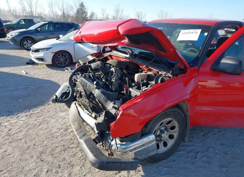Photo 6 of 2005 Chevrolet Silverado 1500 WORK TRUCK (VIN 1GCEC14VX5Z354975)
