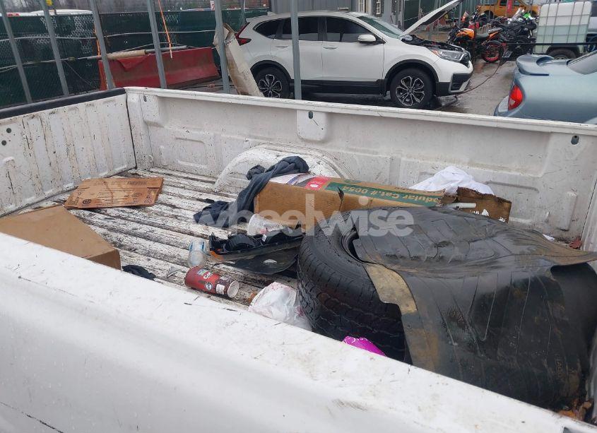 Photo 8 of 2006 Chevrolet Silverado 1500 WORK TRUCK (VIN 1GCEC14VX6E115841)