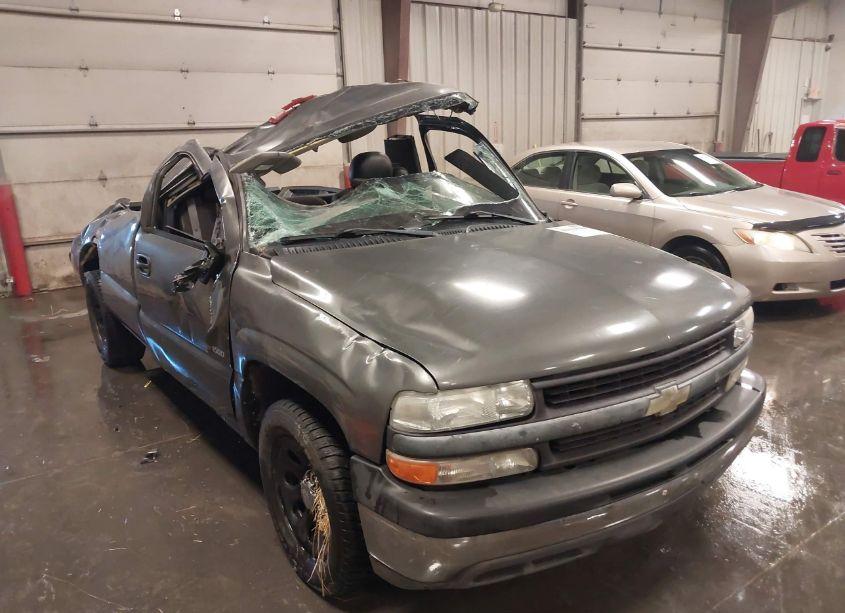 Photo 6 of 2000 Chevrolet Silverado 1500 (VIN 1GCEC14VXYE189781)