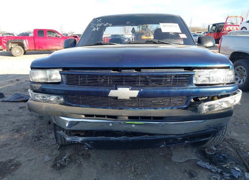 Photo 12 of 2001 Chevrolet Silverado 1500 (VIN 1GCEC14W01Z241328)
