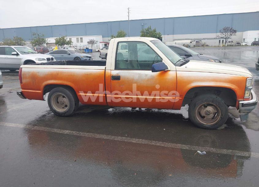 Photo 13 of 1996 Chevrolet Gmt-400 C1500 (VIN 1GCEC14W0TZ218067)