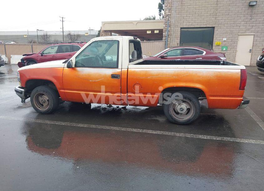 Photo 14 of 1996 Chevrolet Gmt-400 C1500 (VIN 1GCEC14W0TZ218067)