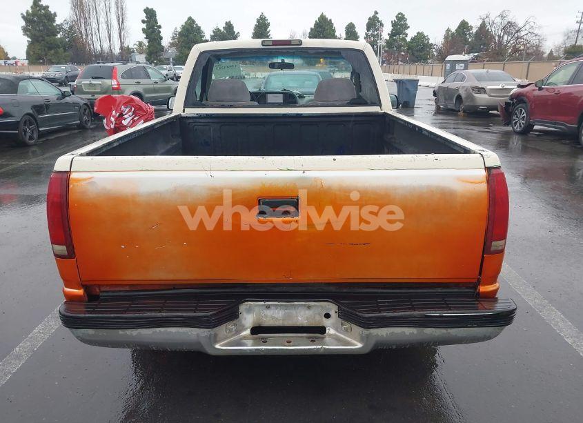 Photo 16 of 1996 Chevrolet Gmt-400 C1500 (VIN 1GCEC14W0TZ218067)