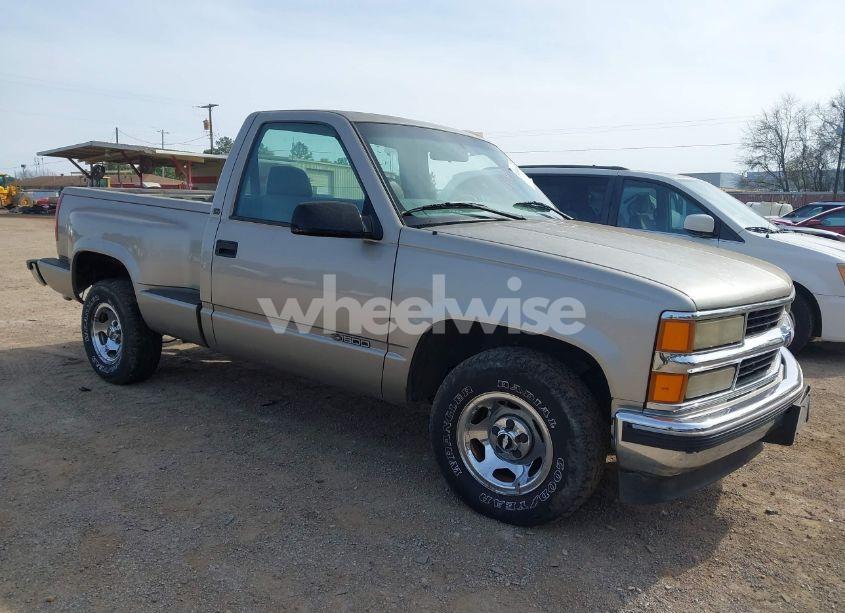 1998 Chevrolet C1500 FLEETSIDE (VIN 1GCEC14W0WZ277849) main photo