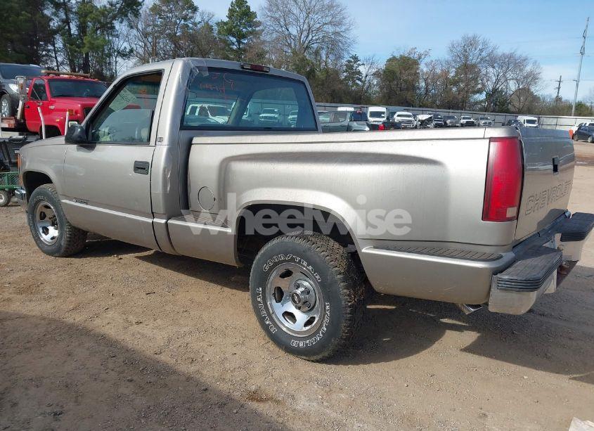 Photo 3 of 1998 Chevrolet C1500 FLEETSIDE (VIN 1GCEC14W0WZ277849)