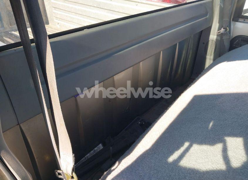 Photo 8 of 1998 Chevrolet C1500 FLEETSIDE (VIN 1GCEC14W0WZ277849)