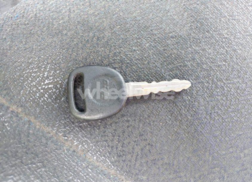 Photo 11 of 2002 Chevrolet Silverado 1500 (VIN 1GCEC14W12Z133236)