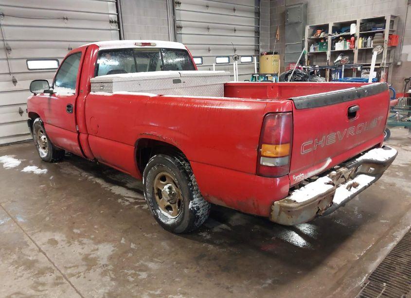 Photo 3 of 1999 Chevrolet Silverado 1500 (VIN 1GCEC14W1XE188350)