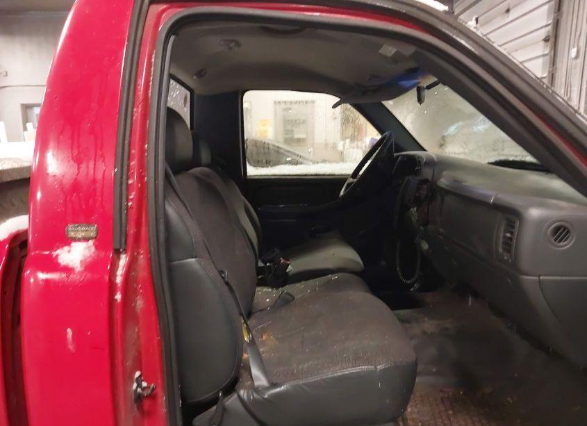 Photo 5 of 1999 Chevrolet Silverado 1500 (VIN 1GCEC14W1XE188350)