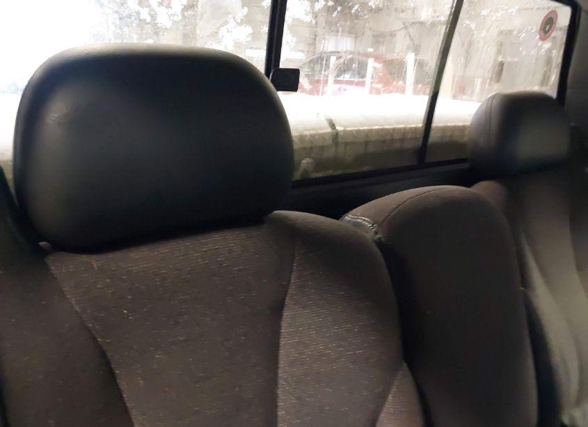 Photo 8 of 1999 Chevrolet Silverado 1500 (VIN 1GCEC14W1XE188350)