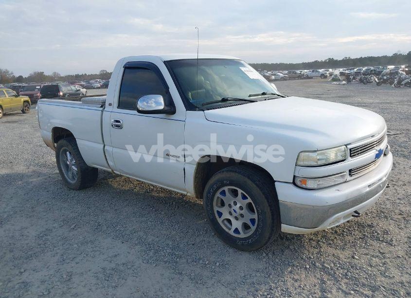 1999 Chevrolet Silverado 1500 (VIN 1GCEC14W1XZ129128) main photo