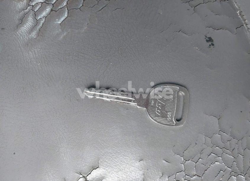 Photo 11 of 1999 Chevrolet Silverado 1500 (VIN 1GCEC14W1XZ129128)