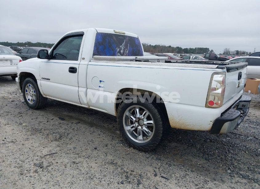 Photo 3 of 1999 Chevrolet Silverado 1500 (VIN 1GCEC14W1XZ129128)