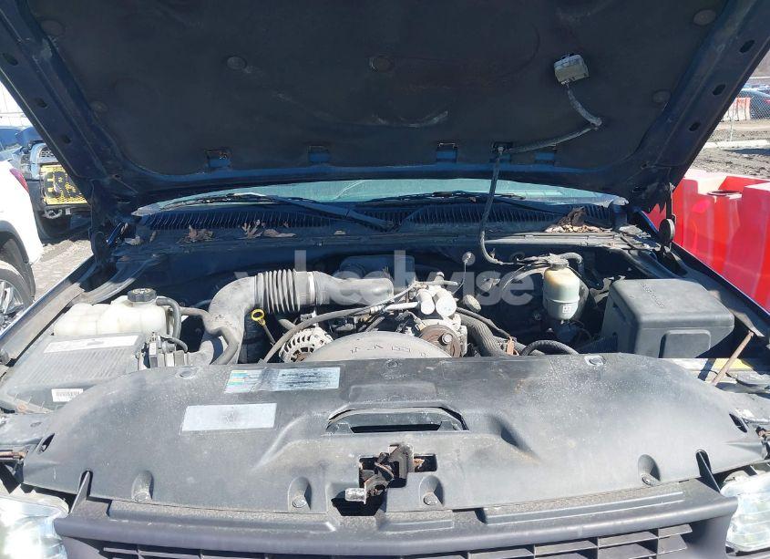 Photo 10 of 2002 Chevrolet Silverado 1500 COMMERCIAL (VIN 1GCEC14W22Z151678)