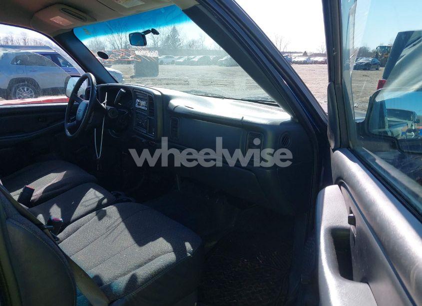 Photo 5 of 2002 Chevrolet Silverado 1500 COMMERCIAL (VIN 1GCEC14W22Z151678)