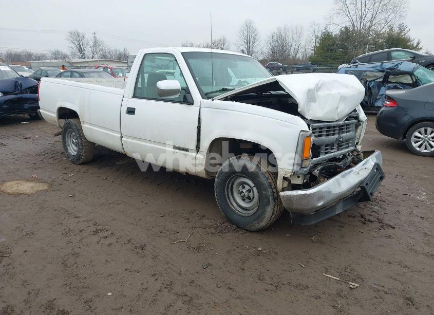 1998 Chevrolet C1500 FLEETSIDE W/T (VIN 1GCEC14W2WZ265007) main photo