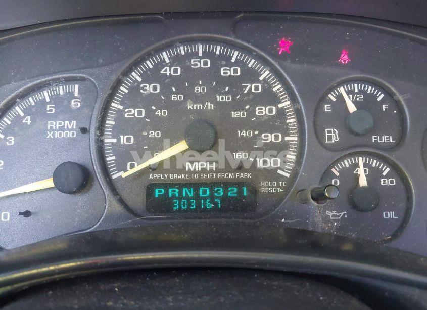 Photo 7 of 2000 Chevrolet Silverado 1500 (VIN 1GCEC14W2YE176211)