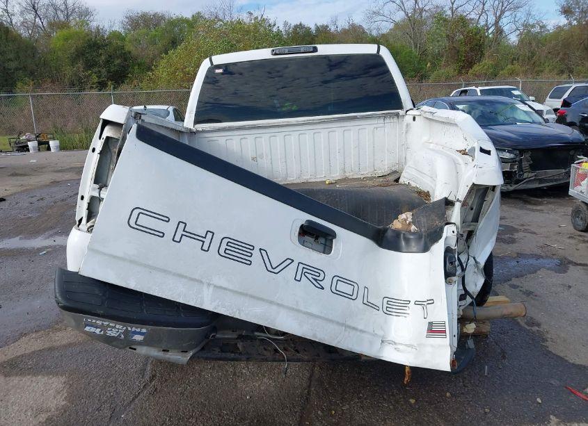 Photo 16 of 2001 Chevrolet Silverado 1500 (VIN 1GCEC14W31Z185966)