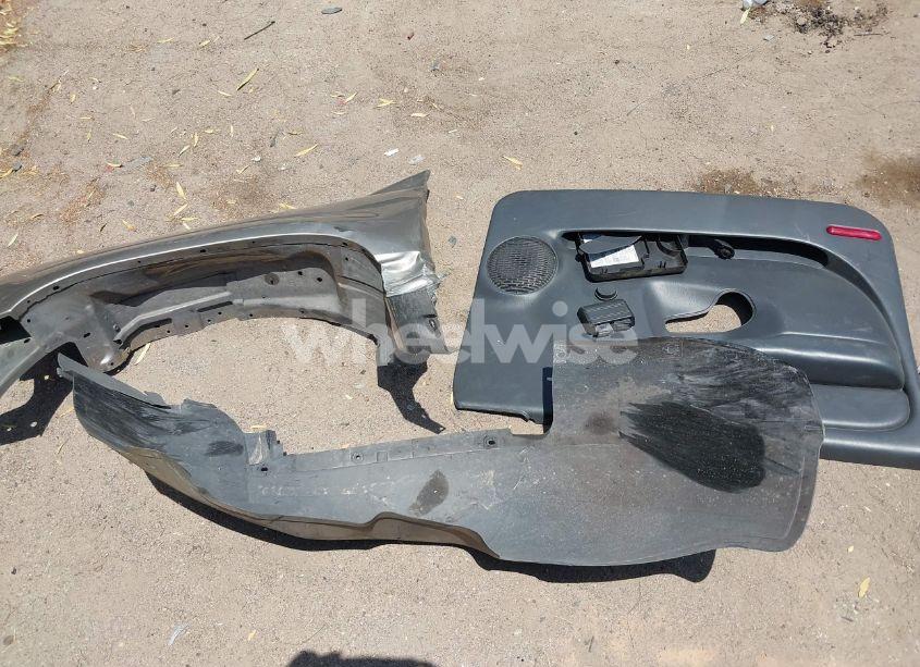 Photo 12 of 2002 Chevrolet Silverado 1500 (VIN 1GCEC14W32Z293134)