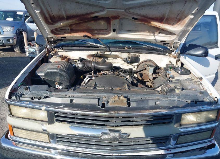 Photo 10 of 1996 Chevrolet Gmt-400 C1500 (VIN 1GCEC14W3TZ208164)