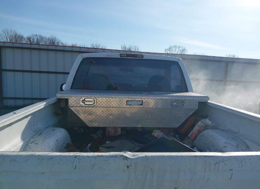 Photo 8 of 1996 Chevrolet Gmt-400 C1500 (VIN 1GCEC14W3TZ208164)