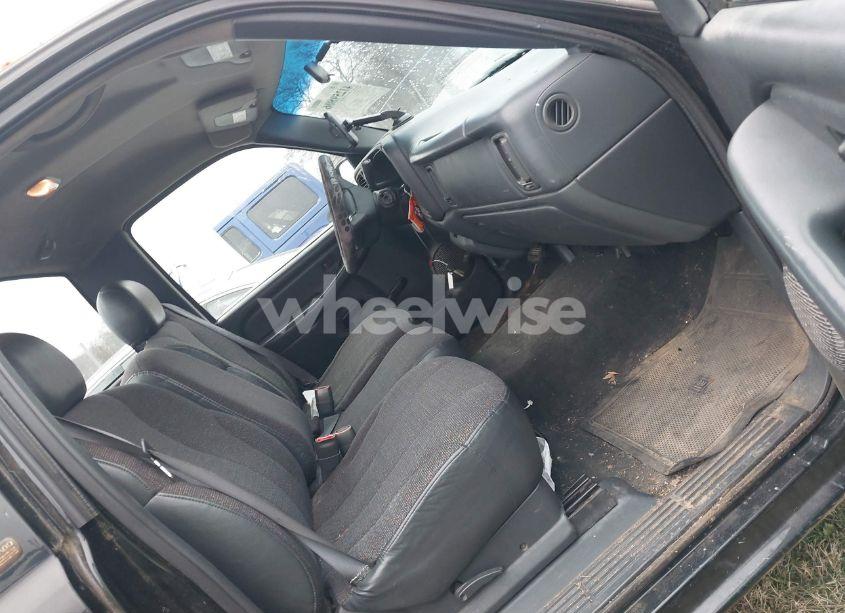 Photo 5 of 2000 Chevrolet Silverado 1500 (VIN 1GCEC14W3YZ220497)