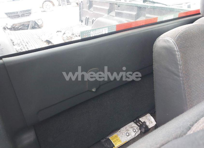 Photo 8 of 2001 Chevrolet Silverado 1500 (VIN 1GCEC14W41Z274073)