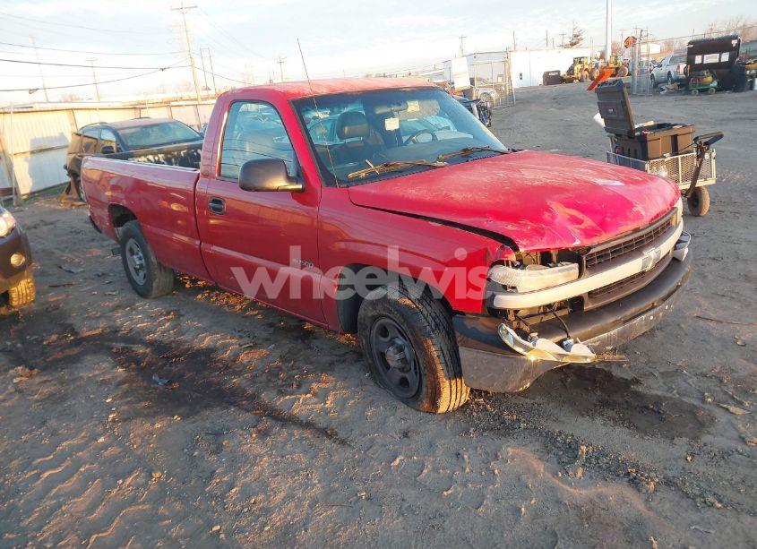 2002 Chevrolet Silverado 1500 (VIN 1GCEC14W42Z122876) main photo