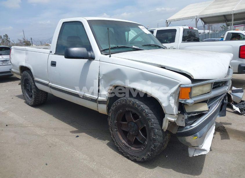 1998 Chevrolet C1500 FLEETSIDE CMI (VIN 1GCEC14W4WZ248564) main photo