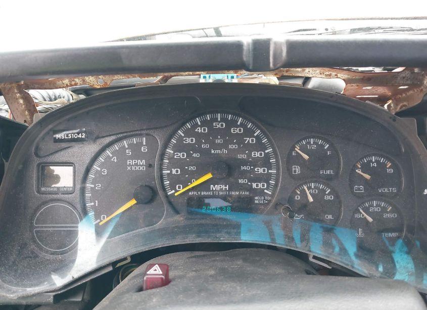 Photo 7 of 2000 Chevrolet Silverado 1500 (VIN 1GCEC14W4YZ226907)