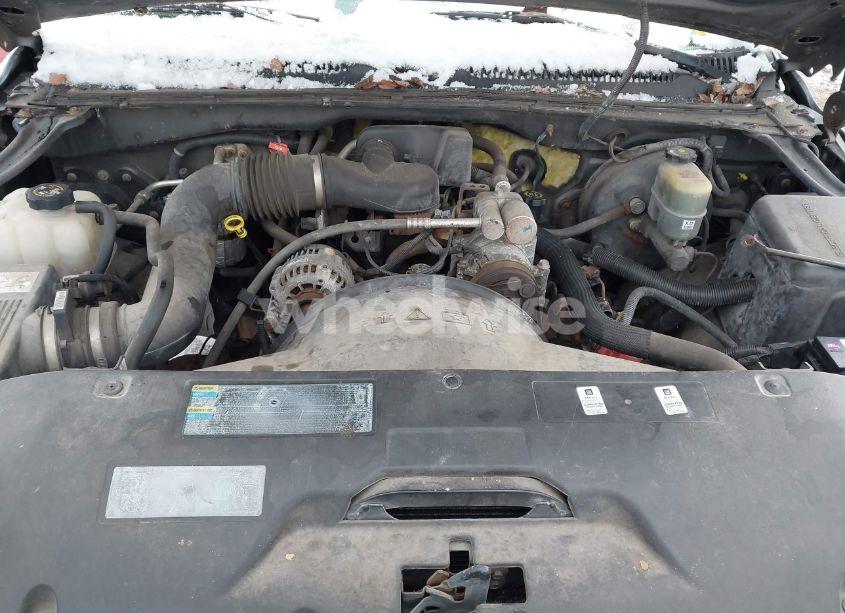 Photo 10 of 2002 Chevrolet Silverado 1500 COMMERCIAL (VIN 1GCEC14W52Z150878)