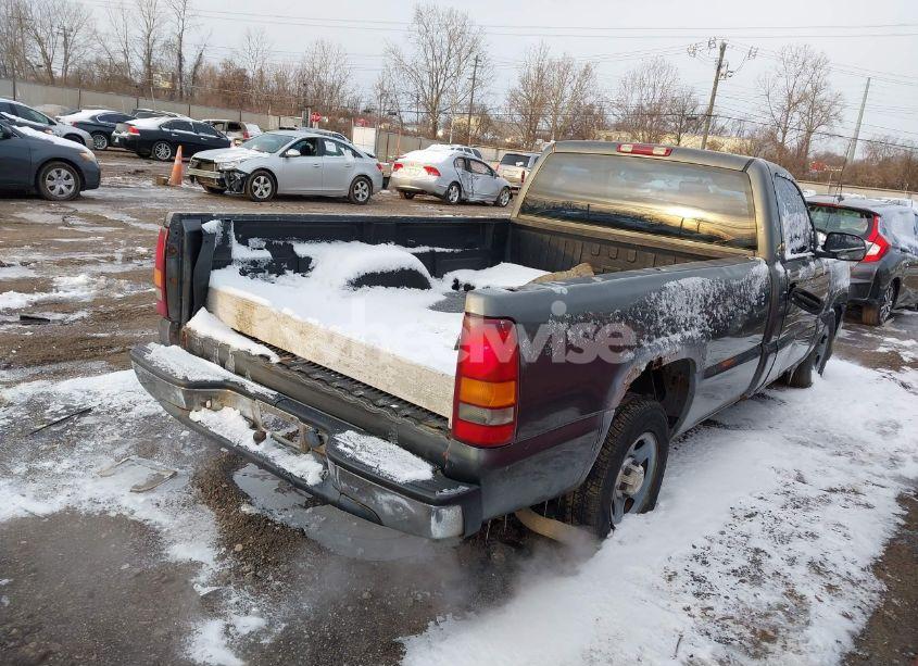 Photo 4 of 2002 Chevrolet Silverado 1500 COMMERCIAL (VIN 1GCEC14W52Z150878)