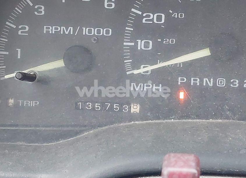 Photo 7 of 1996 Chevrolet Gmt-400 C1500 (VIN 1GCEC14W5TZ129854)