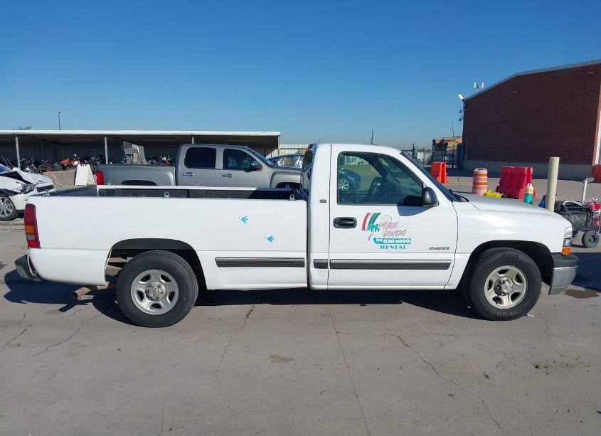 Photo 13 of 1999 Chevrolet Silverado 1500 (VIN 1GCEC14W5XZ183046)