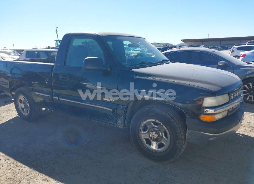 2000 Chevrolet Silverado 1500 (VIN 1GCEC14W5YZ259737) main photo