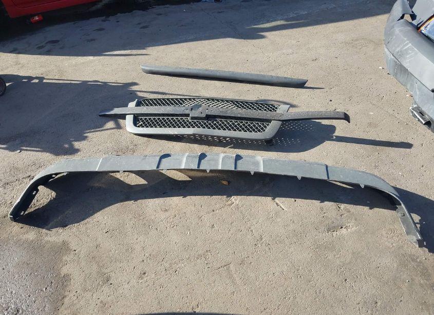 Photo 12 of 2000 Chevrolet Silverado 1500 (VIN 1GCEC14W5YZ354931)