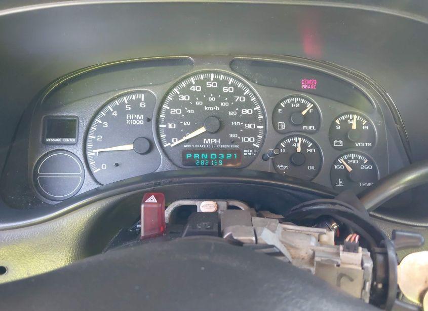 Photo 7 of 2000 Chevrolet Silverado 1500 (VIN 1GCEC14W5YZ354931)