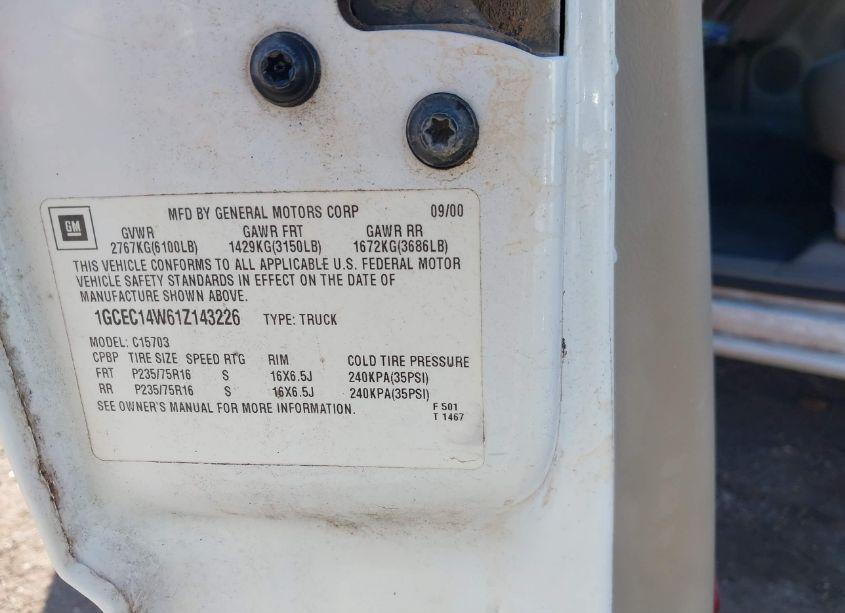 Photo 9 of 2001 Chevrolet Silverado 1500 (VIN 1GCEC14W61Z143226)