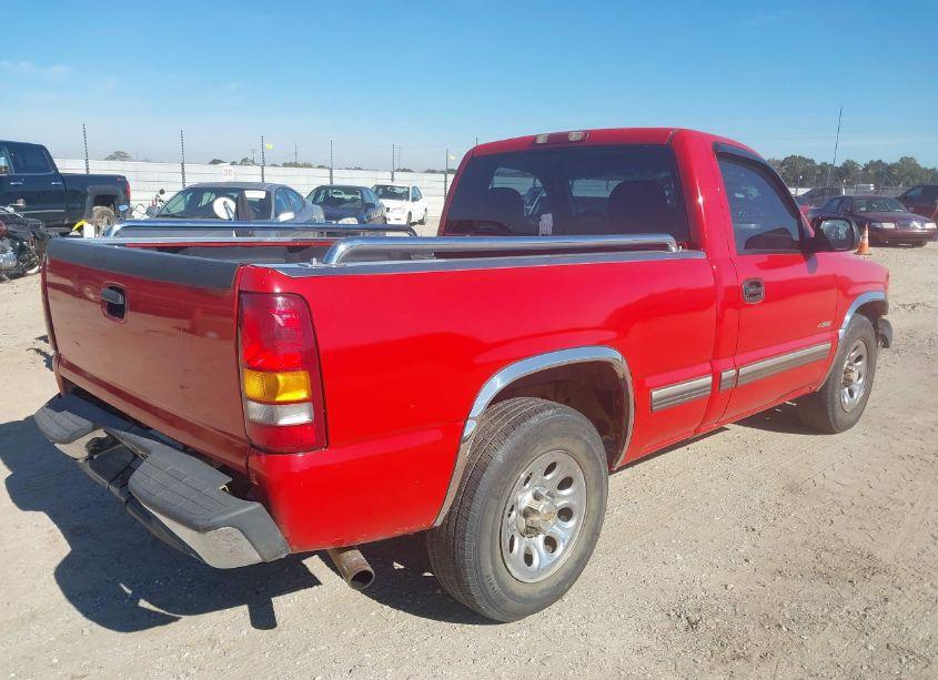 Photo 4 of 2002 Chevrolet Silverado 1500 (VIN 1GCEC14W62Z169312)