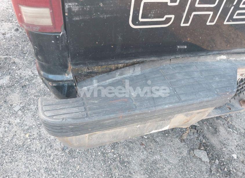 Photo 13 of 1996 Chevrolet Gmt-400 C1500 (VIN 1GCEC14W6TZ170722)