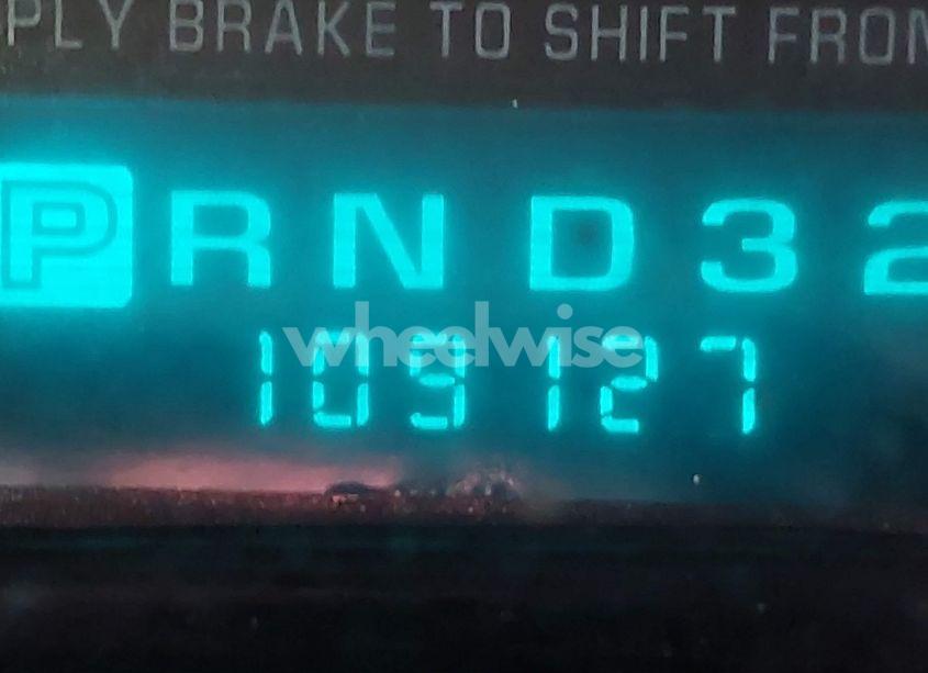 Photo 16 of 2001 Chevrolet Silverado 1500 (VIN 1GCEC14W71Z264136)