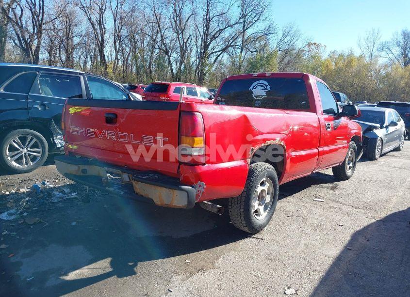Photo 4 of 2001 Chevrolet Silverado 1500 (VIN 1GCEC14W71Z264136)