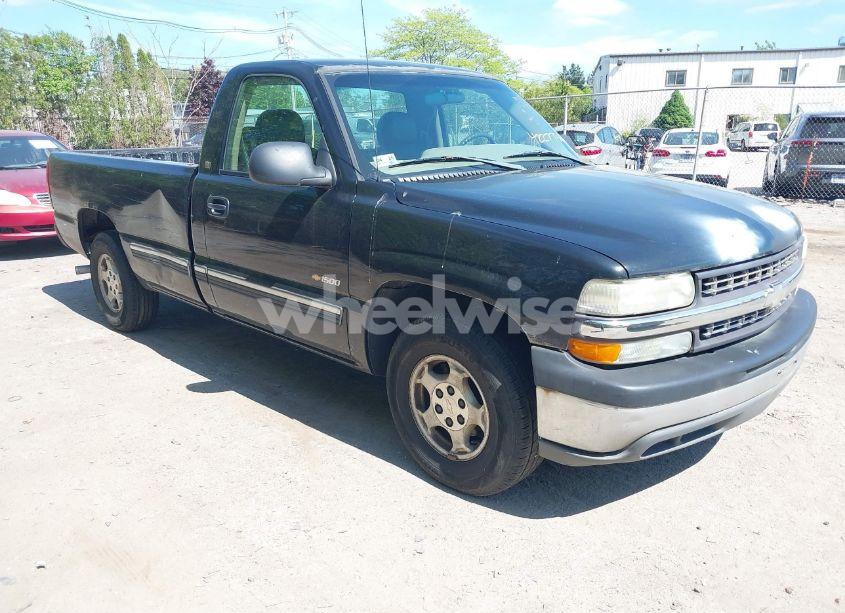 2002 Chevrolet Silverado 1500 (VIN 1GCEC14W72Z175006) main photo