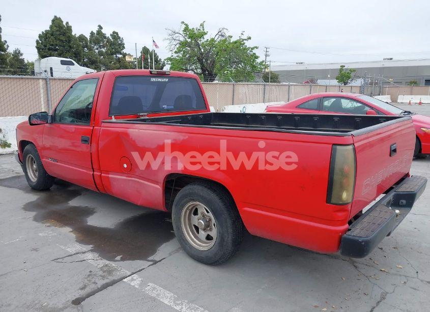 Photo 3 of 1996 Chevrolet Gmt-400 C1500 (VIN 1GCEC14W7TZ224738)