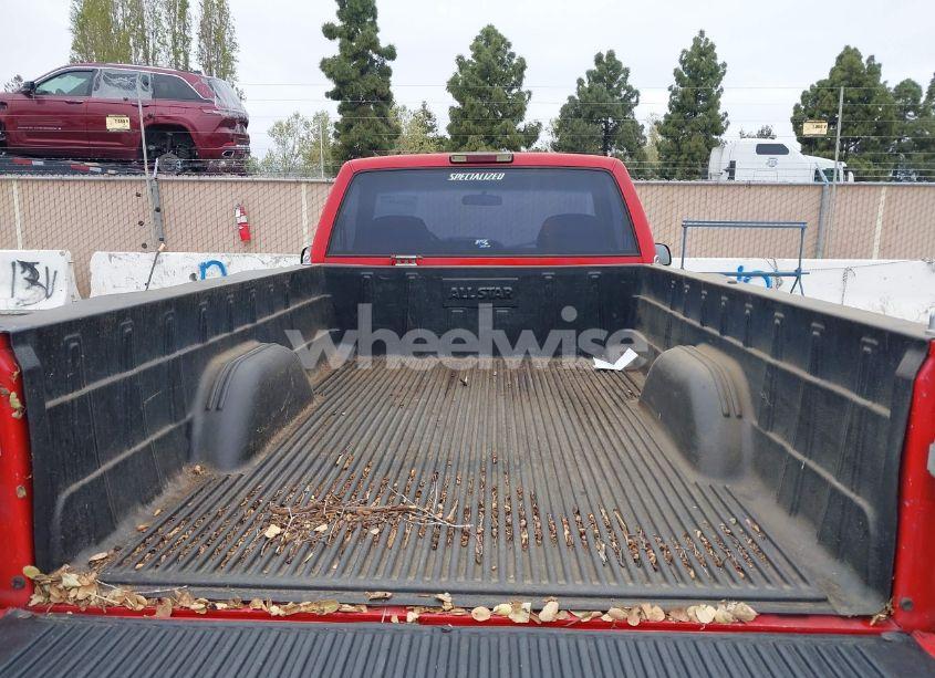 Photo 8 of 1996 Chevrolet Gmt-400 C1500 (VIN 1GCEC14W7TZ224738)