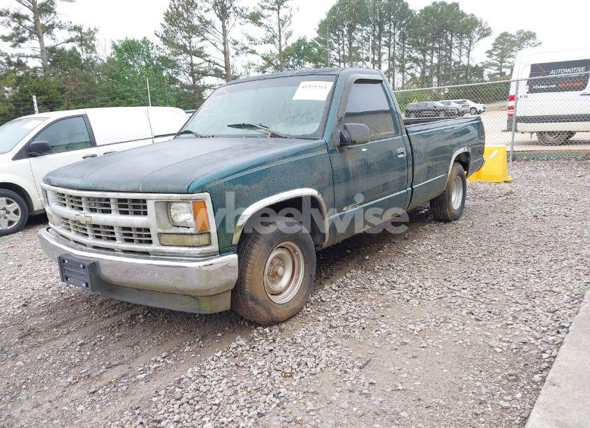 Photo 2 of 1998 Chevrolet C1500 FLEETSIDE W/T (VIN 1GCEC14W7WZ119055)