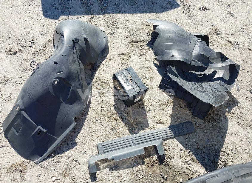 Photo 11 of 1999 Chevrolet Silverado 1500 (VIN 1GCEC14W8XZ104775)