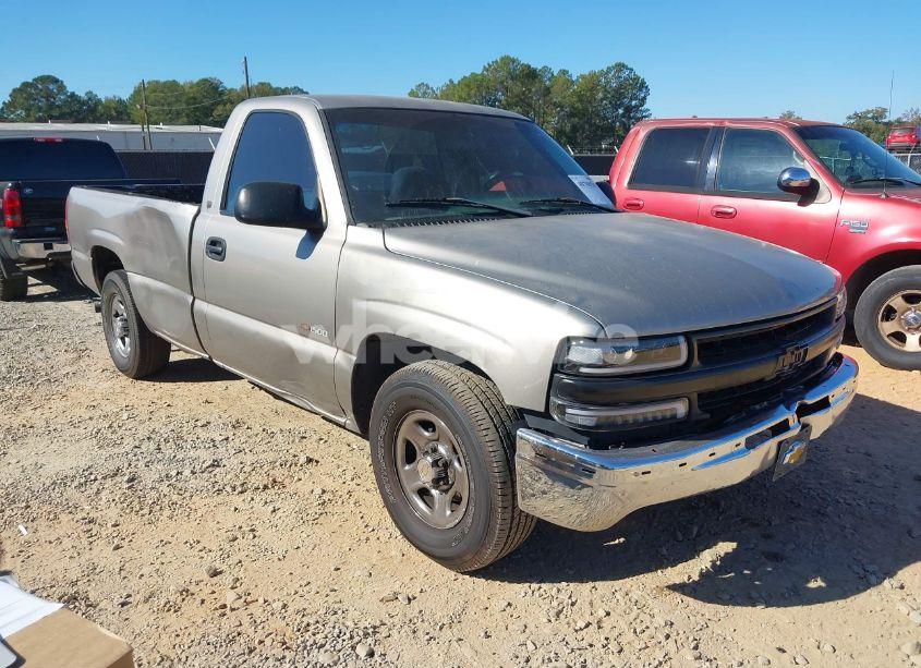 2001 Chevrolet Silverado 1500 (VIN 1GCEC14W91Z131376) main photo